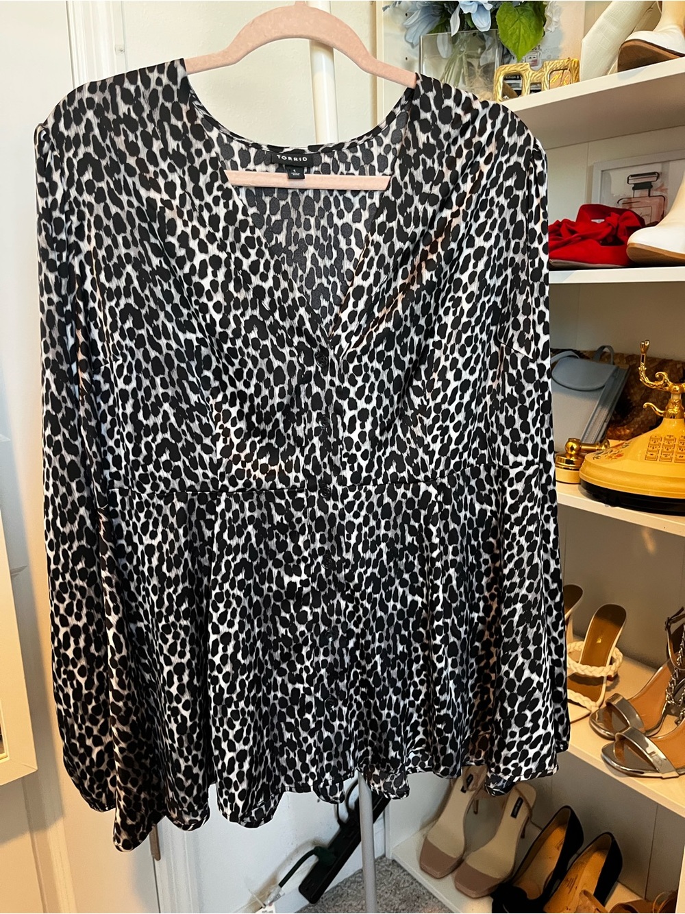 Torrid Black and White Animal Print Long Sleeve Tunic